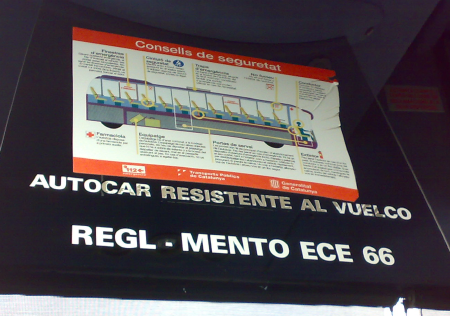 autocar vuelco